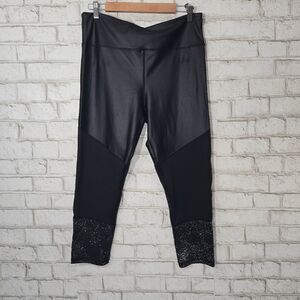 ZYIA Active black leggings